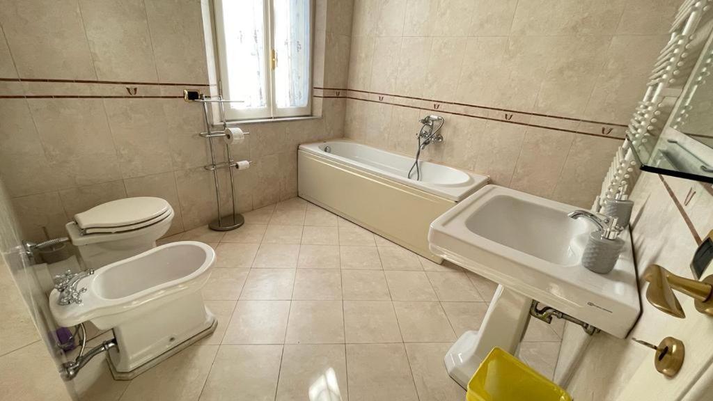 Villa Peonia Parma Phòng bức ảnh